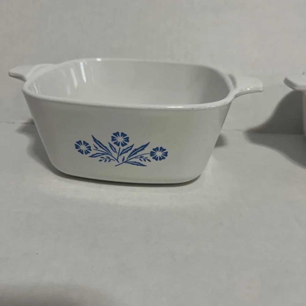 Corning Ware Casserole Dish Petite Blue Cornflower. Set Of Two 2¾ Cups P-43